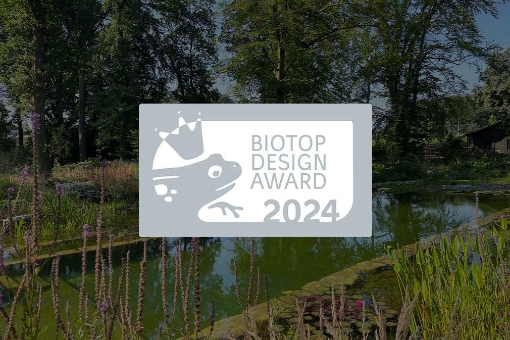 Biotop Design Award 2024 über naturnahem Schwimmteich