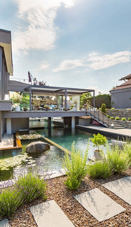 Biotop Swimming Pond Leseprobe von dem Projekt Lichtspiele