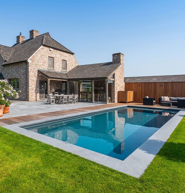 Central Pool PP Fertigbecken Central Pool PP Fertigbecken mit Biotop Living Pool Technik