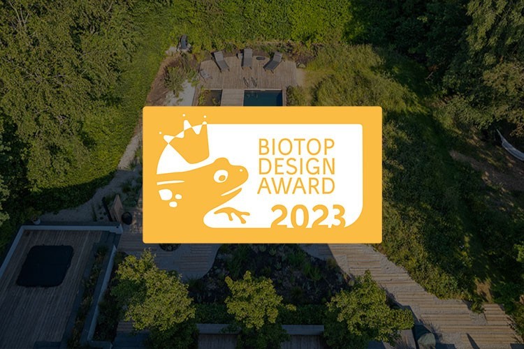 Logo Gewinner Design Award 2023 Naturpool in England