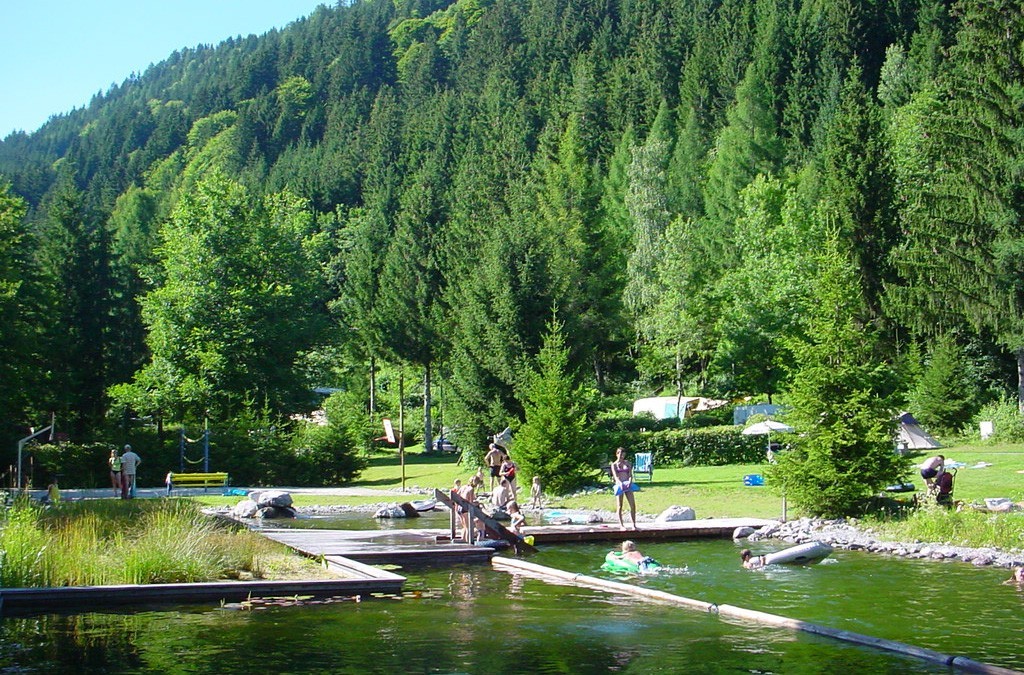 Schwimmteich in Kärnten für Campingplatz 